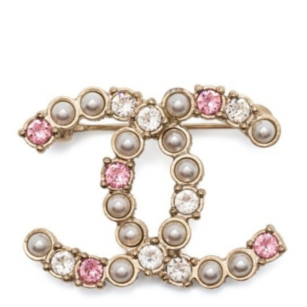 Like New! Authentic CHANEL CC Pearl Crystal Embellished Brooch PINK - Picture 4 of 16